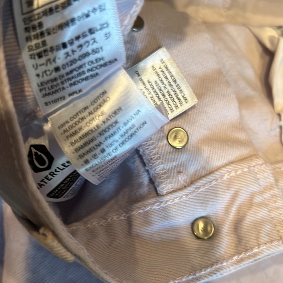 NWT Levi's 501 grey wash Women's Denim cut off Shorts size 32 - Picture 5 of 10